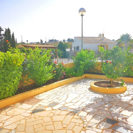 فيلة Olival With Pool Walking Distance To *