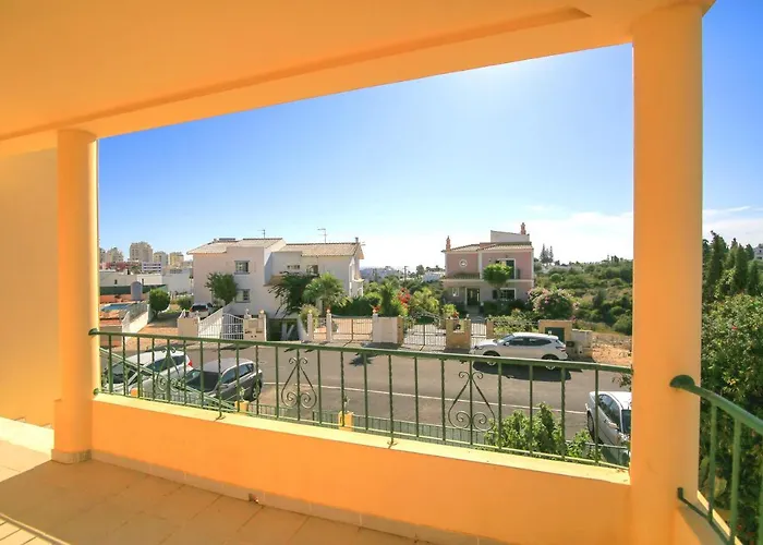 Olival With Pool Walking Distance To