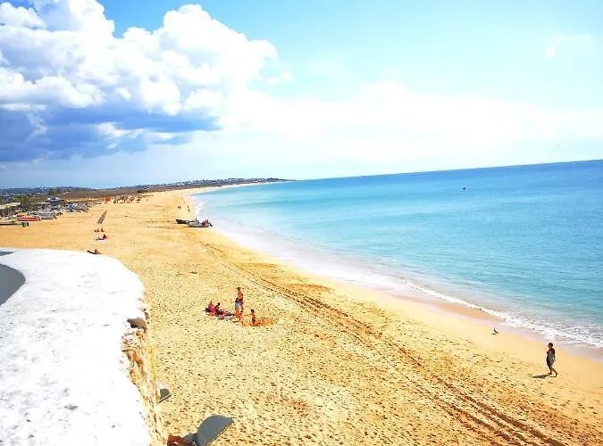 Olival With Pool Walking Distance To Villa *