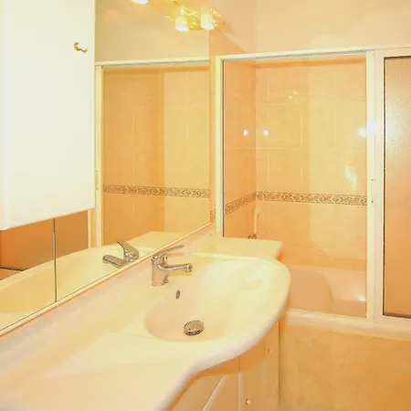 Villa Olival With Pool Walking Distance To Armação de Pêra